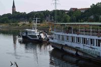 Museumsschiff Aufbruch nach K&ouml;ln, MZF Rheinau schleppt Schiff ins Fahrwasser, Foto N. M&uuml;nch